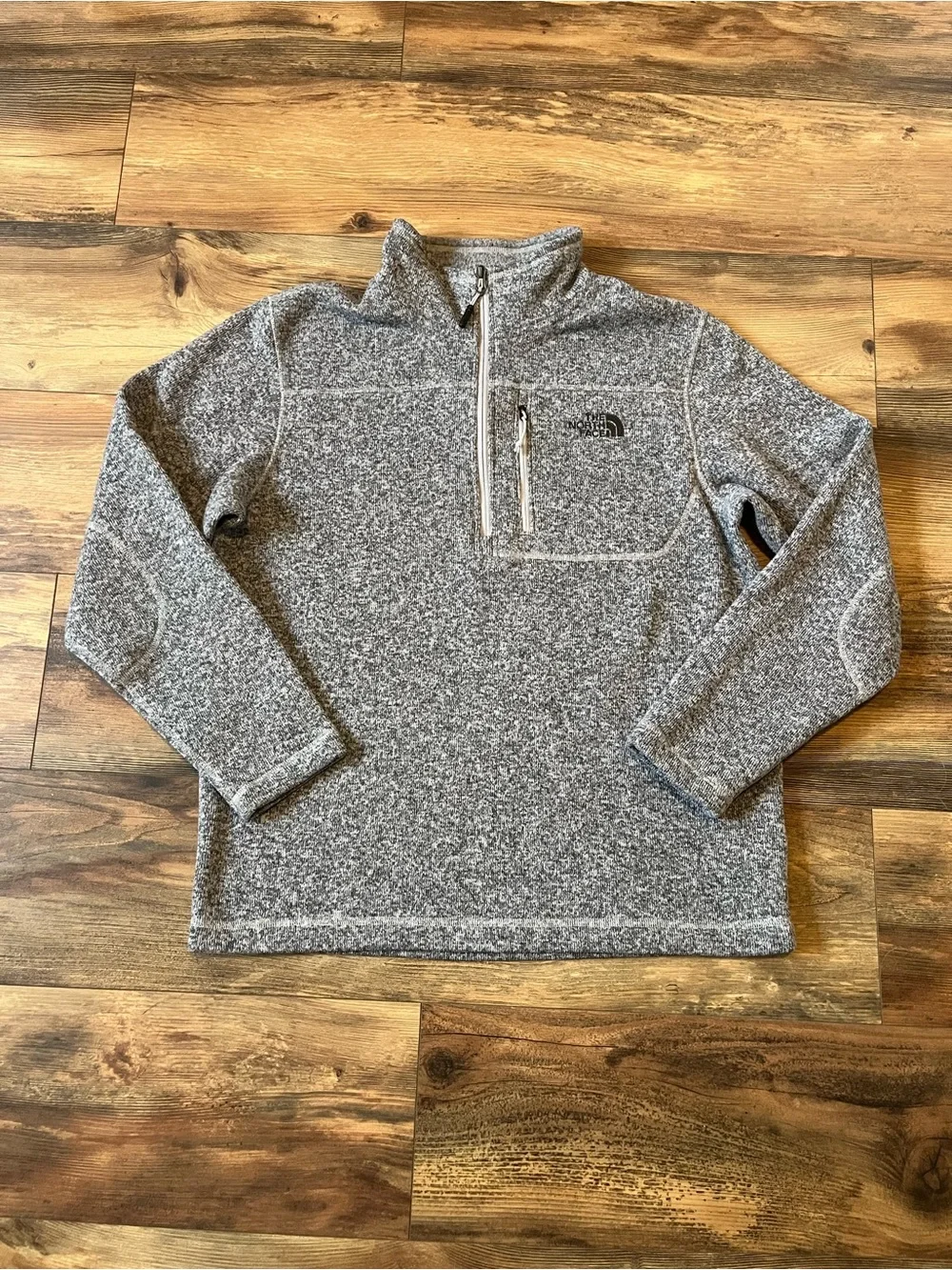 The North Face Men’s Large Gray Sweater Fleece 1/4 Zip Pullover Jacket Large